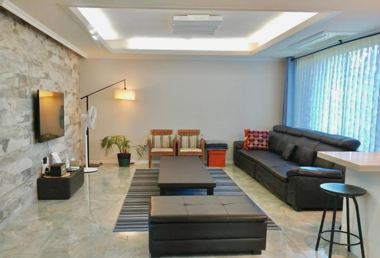 Villa Oh Happy Day Jeju Esterno foto