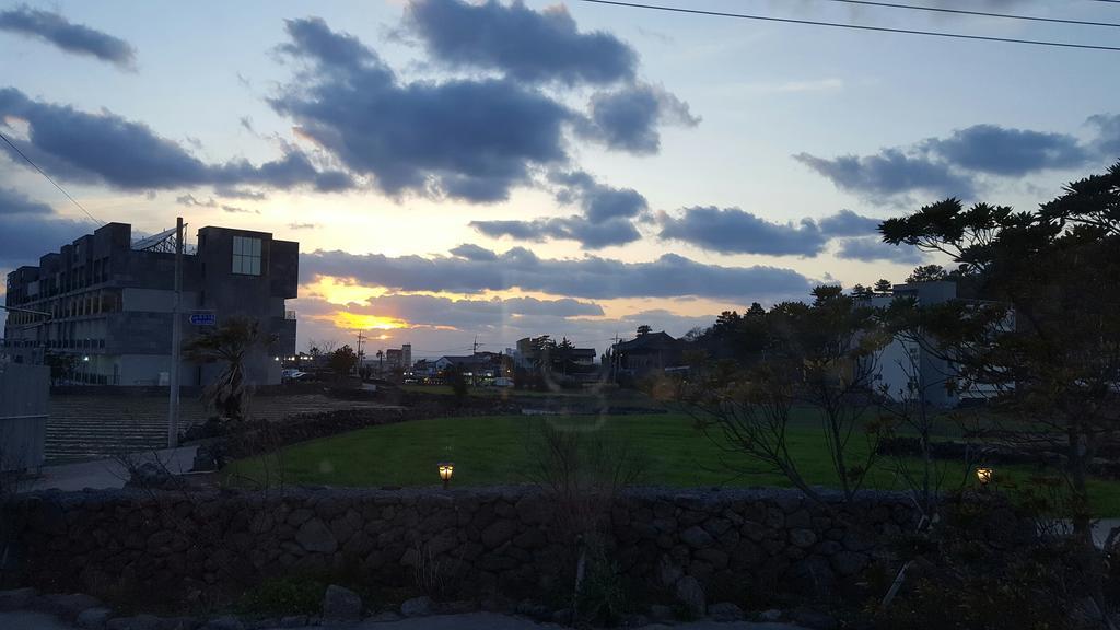 Villa Oh Happy Day Jeju Esterno foto